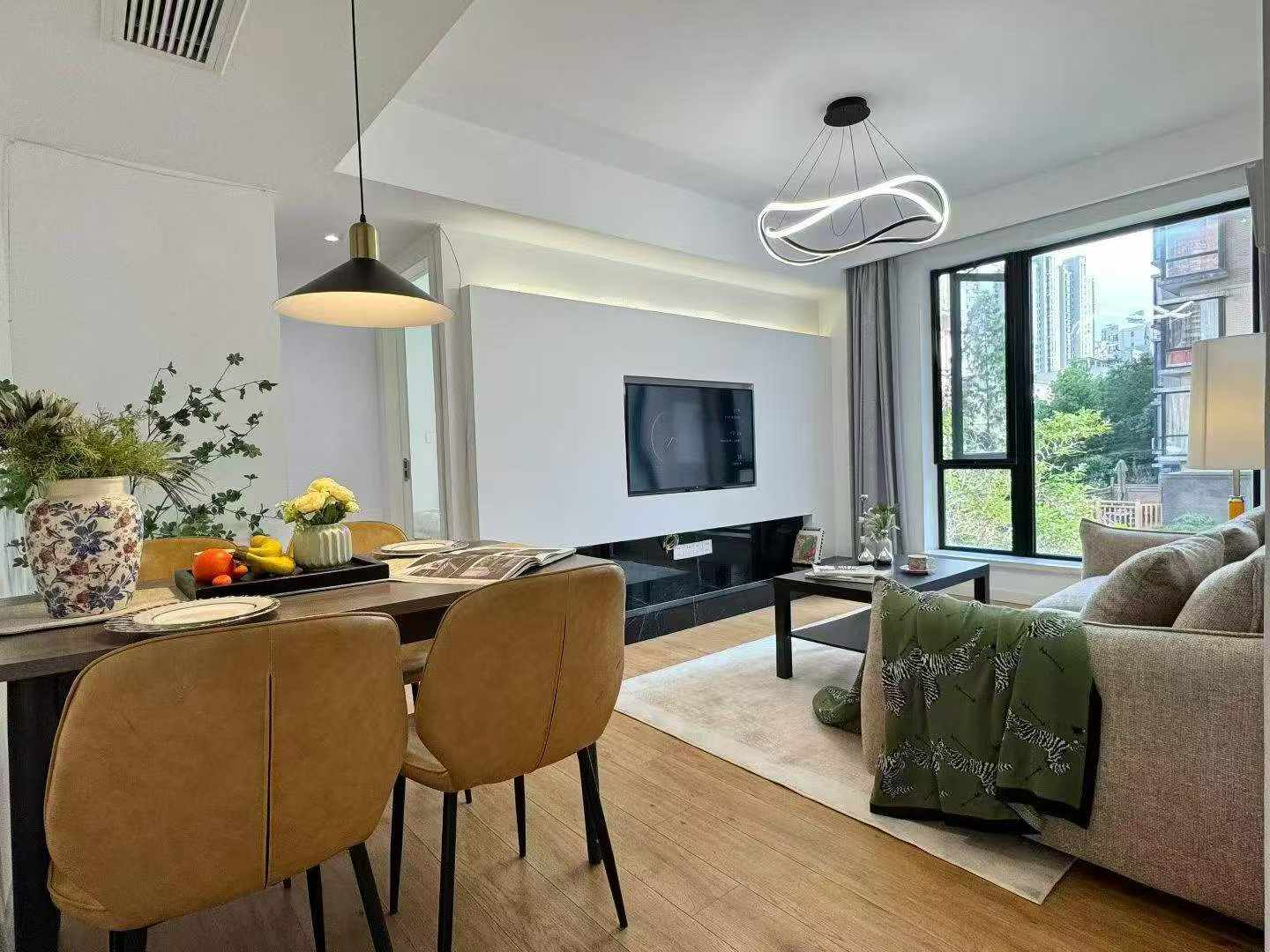 静安区 静安晶华园 2BR Shanghai Rental | ExpatHome