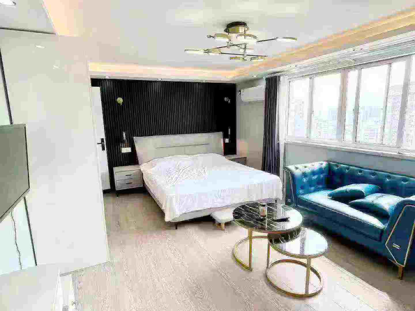 静安区 君子兰公寓 1BR Shanghai Rental | ExpatHome