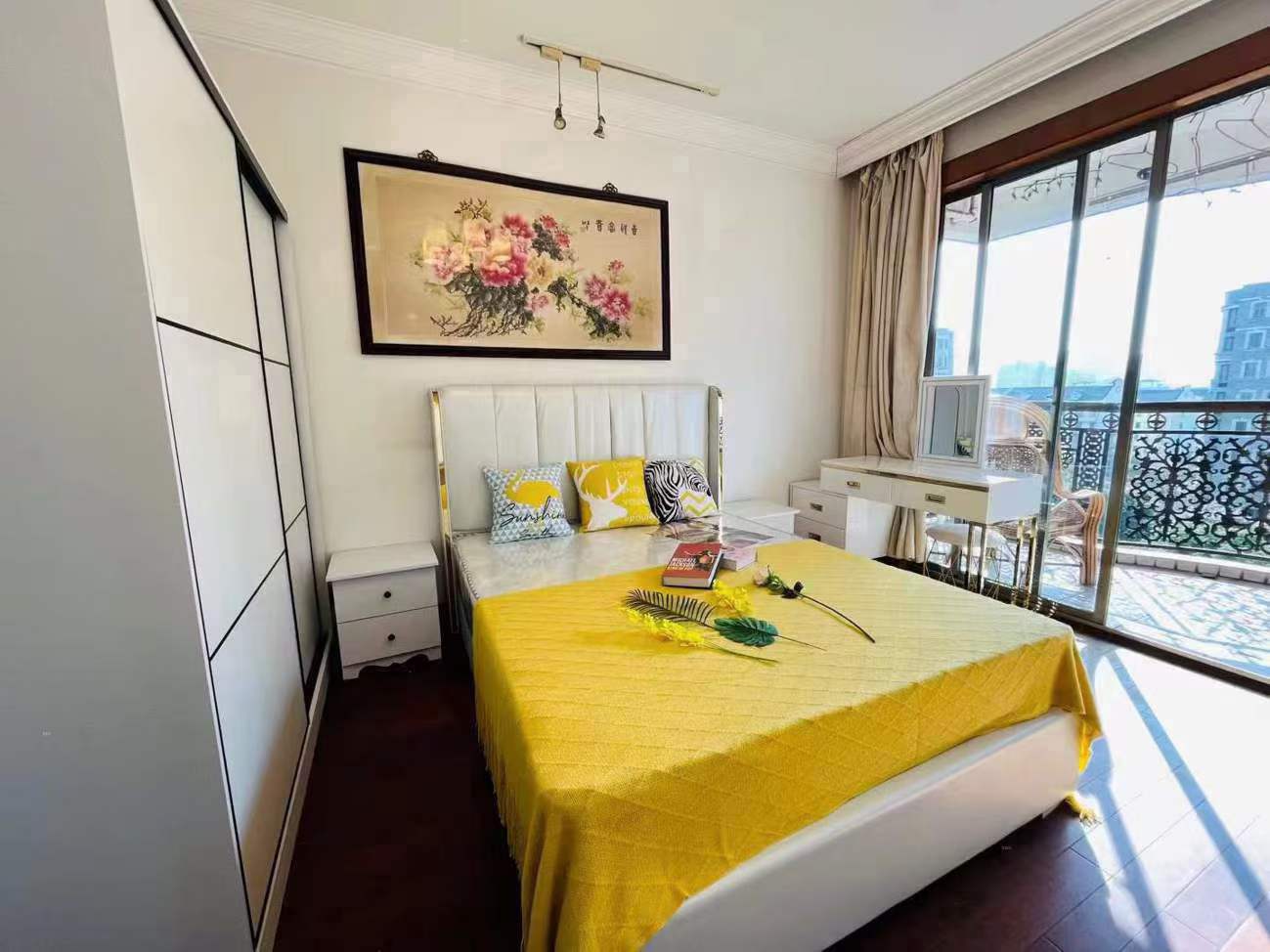 普陀区 阳光西班牙 1BR Shanghai Rental | ExpatHome