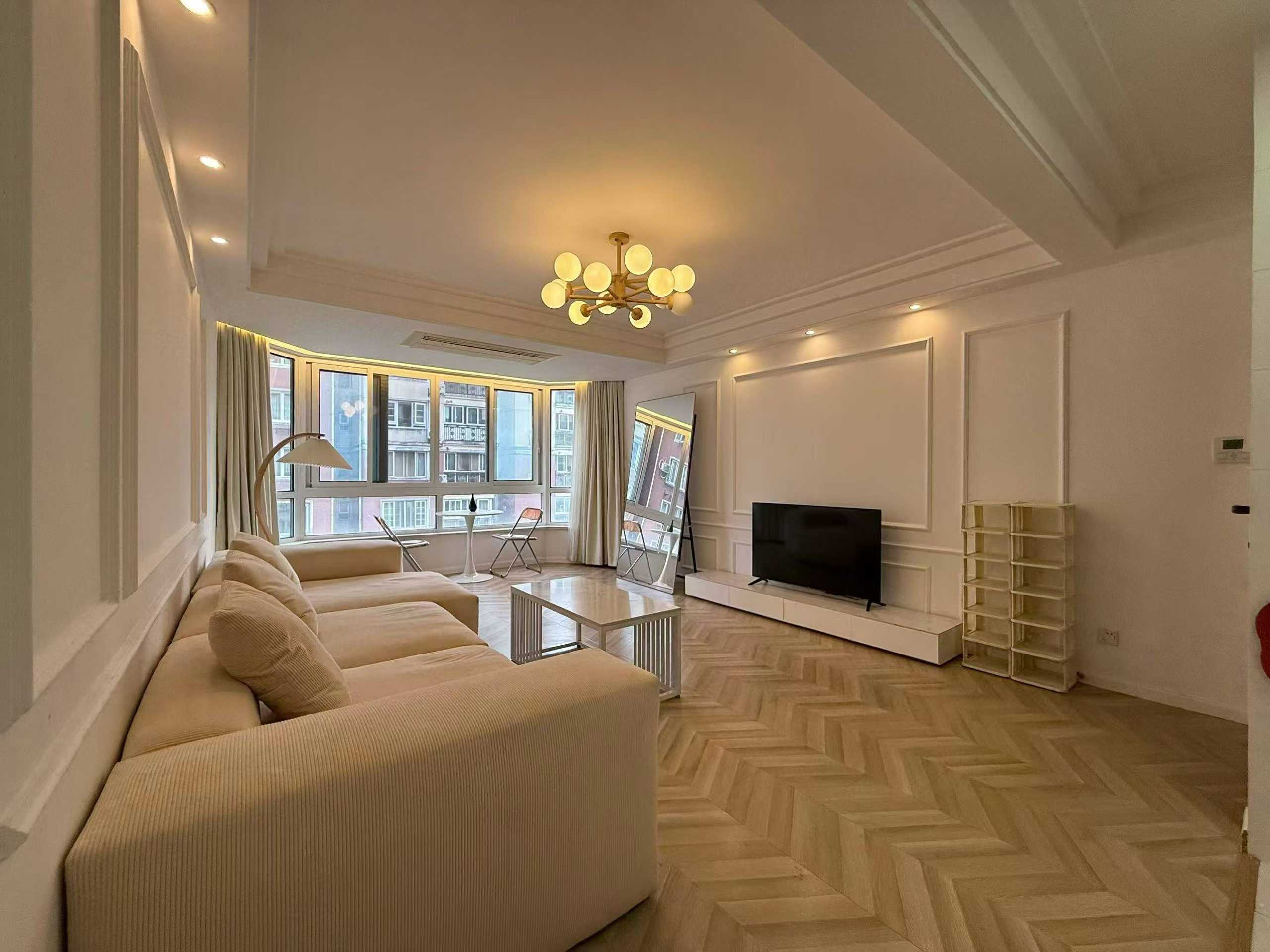 普陀区 绿洲城市花园 1BR Shanghai Rental | ExpatHome