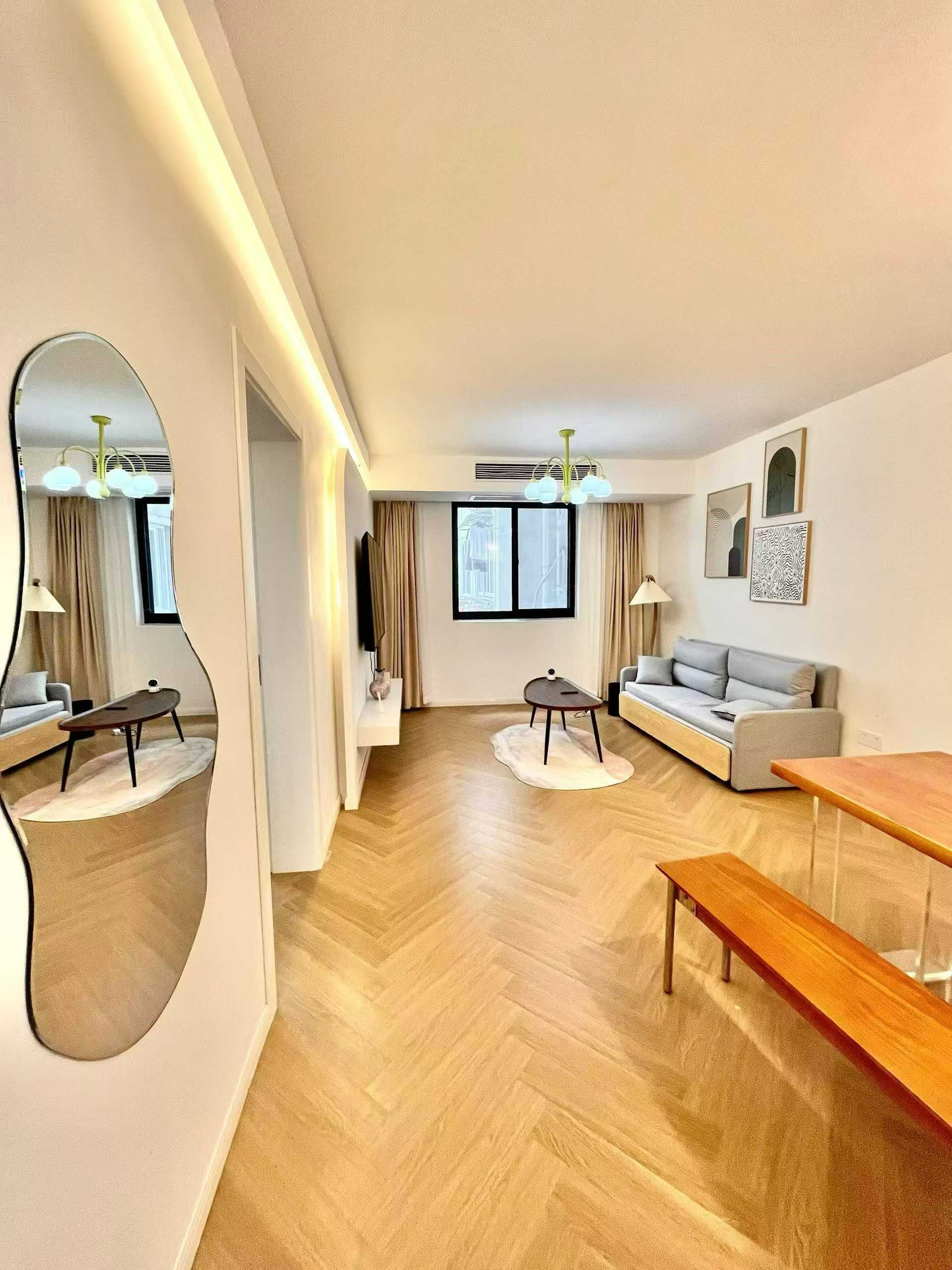 静安区 万航渡路661弄 1BR Shanghai Rental | ExpatHome